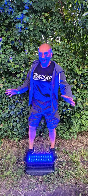 Sven im blauen Licht